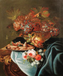 ₴ Картина натюрморт художника от 201 грн.: Стеклянная ваза с виноградом, гранат, серебряное блюдо с печеньем и фруктами, с цветами на столе, задрапированном синей тканью
