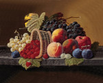 ₴ Репродукція натюрморт від 253 грн.: Персики, виноград та кошик полуниці