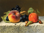 ₴ Репродукция натюрморт от 317 грн.: Персик, абрикос, виноград и орехи на задрапированном столе