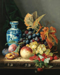 ₴ Репродукція натюрморт від 287 грн.: Натюрморт з китайською вазою, виноградом, сливами, малиною та персиком на різьбленій дерев'яній стільниці