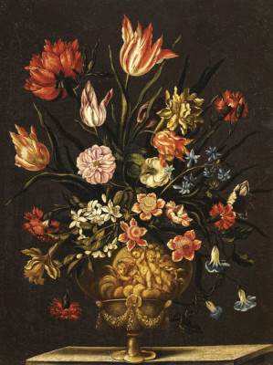 ₴ Репродукція натюрморт від 196 грн.: Тюльпани, троянди, карнації, хризантеми та інші квіти у скульптурній вазі на виступі