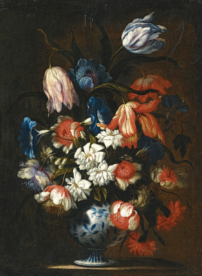 ₴ Репродукция натюрморт от 200 грн.: Тюльпаны, карнации и другие цветы в бело-голубой фарфоровй вазе